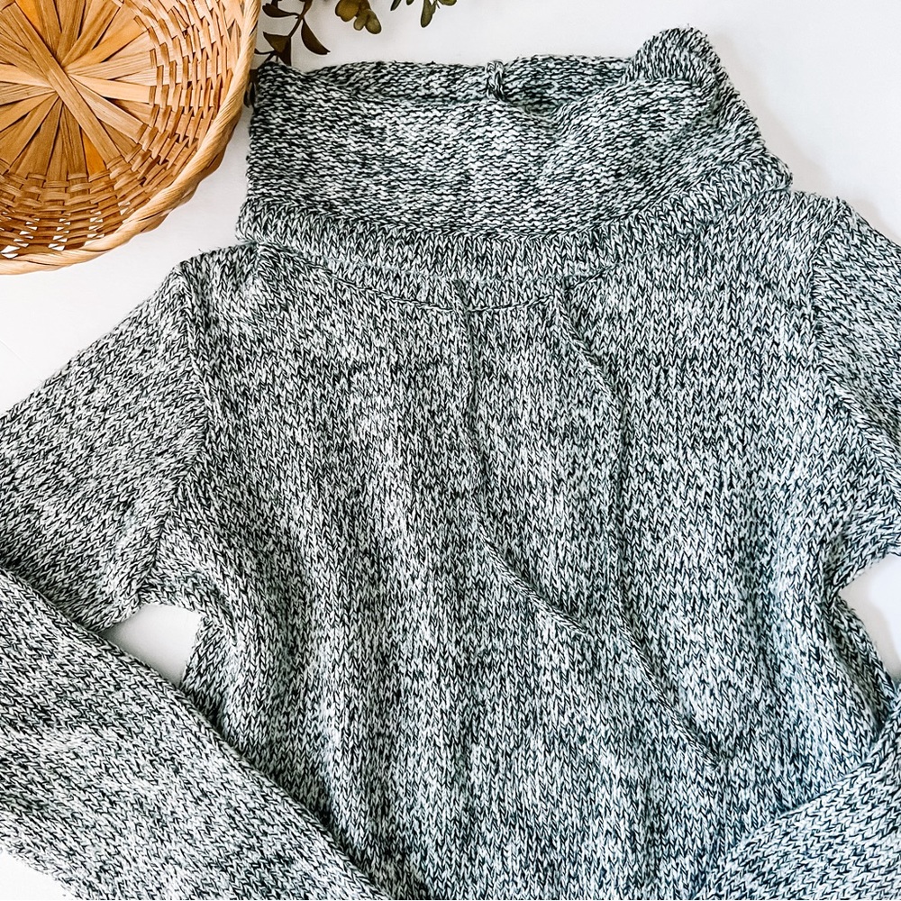 Forever 21 | Marled Gray Cowl Neck Tunic Sweater